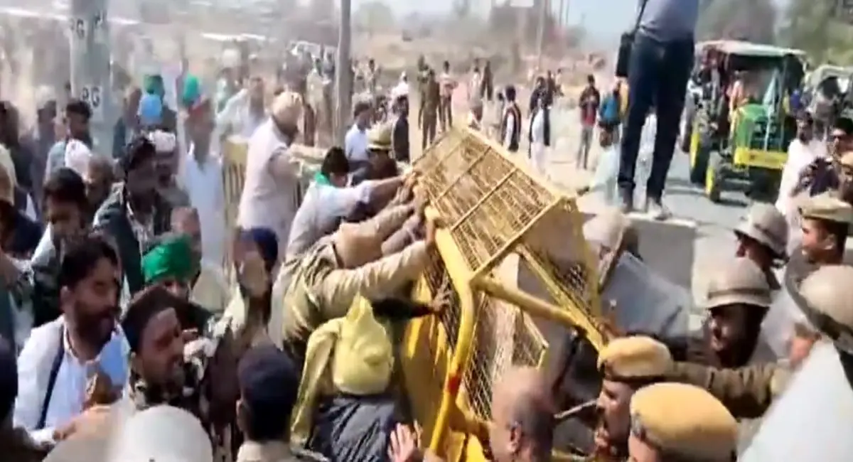 राजस्थान: हनुमानगढ़ में पुलिस ने किसानों पर किया लाठीचार्ज, मचा हड़कंप, जाने वजह