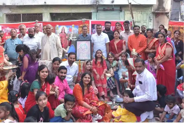 Rajasthan News: नवरात्र में मां का अवतार 350 कन्याओं की पूजा कर कन्या भोज कराया