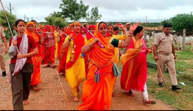 Jaisalmerमें निकली कावड़ यात्रा, गड़ीसर के पवित्र जल से किया महादेव का अभिषेक