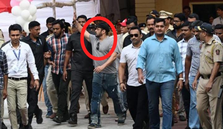 Salman Khan voted in Mumbai, reached polling booth under heavy security