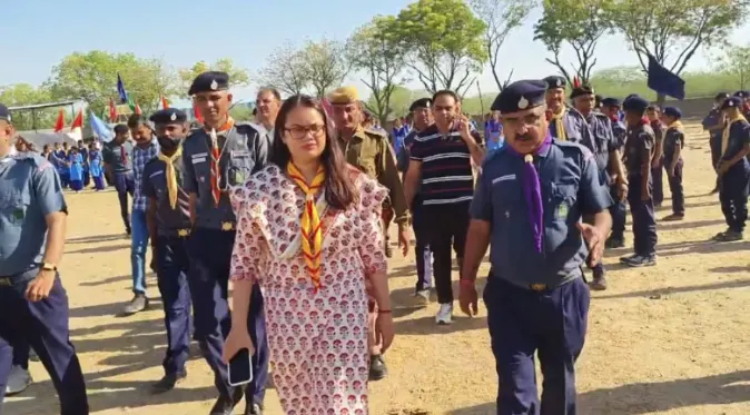 बाड़मेर में स्काउट-गाइड प्रशिक्षण शिविर का शुभारंभ, DM Tina Dabi ने की शिरकत