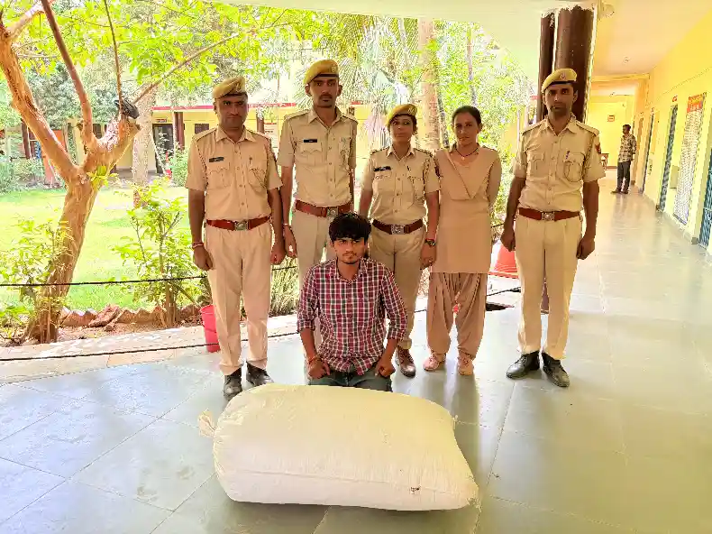 Bhinmal में 25 किलो डोडा पोस्त बरामद, एक गिरफ्तार 2 डोडा पोस्त बरामद