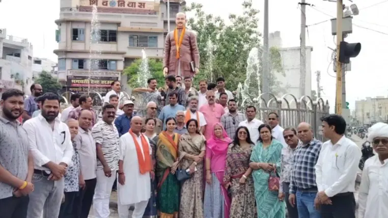 राजसमंद में Dr Shyama Prasad Mukherjee की जयंती पर विशाल प्रतिमा पर माल्यार्पण