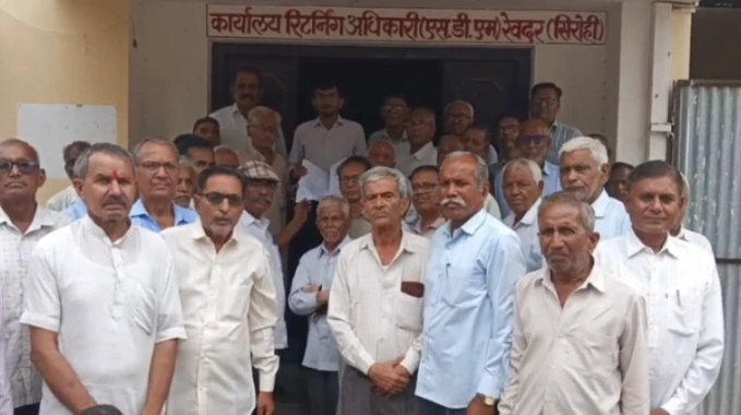 Revdar: राजस्थान पेशनर्स समाज ने SDM को प्रधानमंत्री के नाम सौंपा ज्ञापन