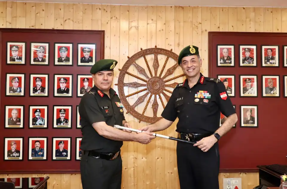 Lieutenant General AVS Rathee ने कोणार्क कोर की कमान संभाली