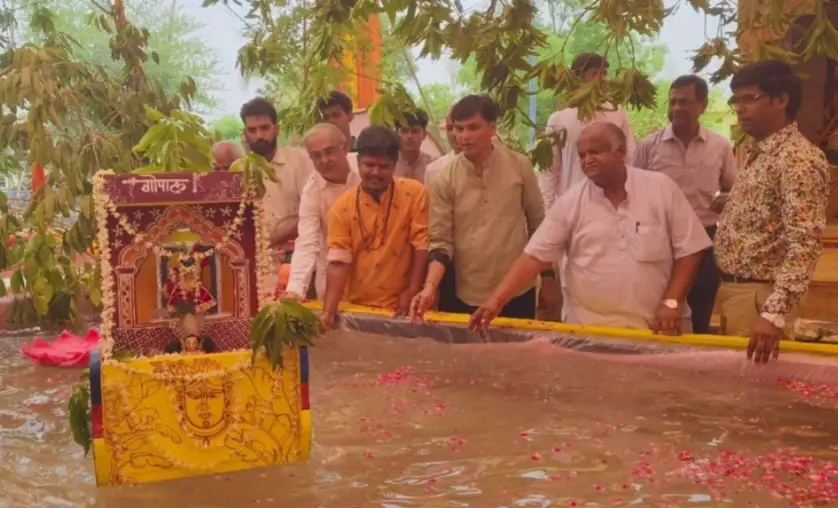 Bhilwara: सांवलिया सेठ नौगांवा धाम में नौका विहार महोत्सव हुआ शुरू