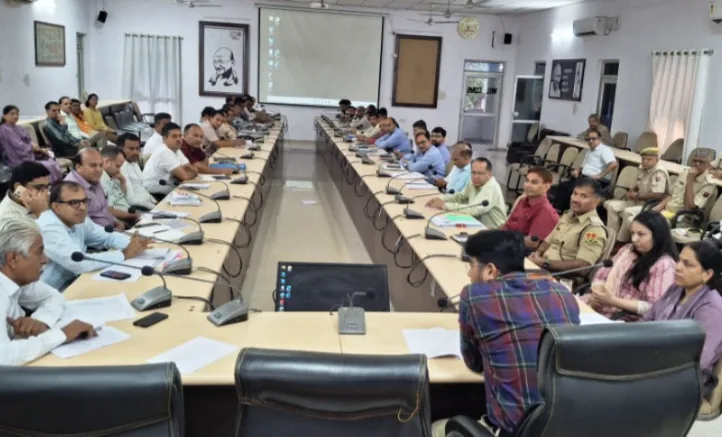 Bhilwara: जिला कलेक्टर के निर्देशानुसार स्वतंत्रता दिवस की तैयारियों को लेकर बैठक आयोजित