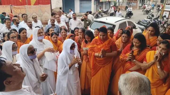 Pali में साध्वी काव्यलता का चातुर्मासिक मंगल प्रवेश, श्रावक समाज ने किया भव्य स्वागत