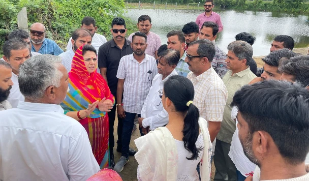 Rajsamand : सांसद Mahima Kumari Mewad ने ब्यावर जिला अधिकारियों संग की बैठक 4 WhatsApp Image 2025 09 02 at 5