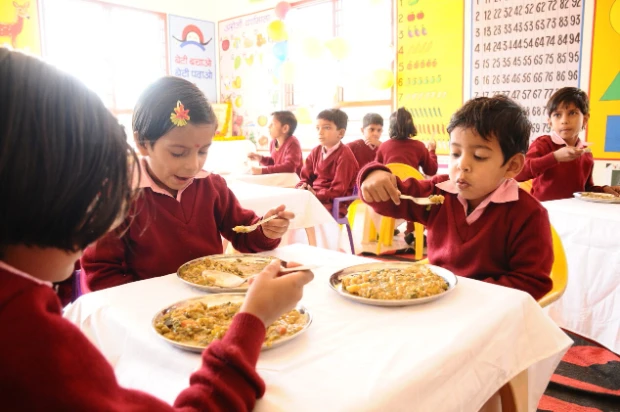 Bhilwara : नंद घर की पहल, पोषण माह 2025 में 3.5 लाख परिवारों तक पहुँचेगा संतुलित आहार का संदेश 8 WhatsApp Image 2025 09 13 at 6 1