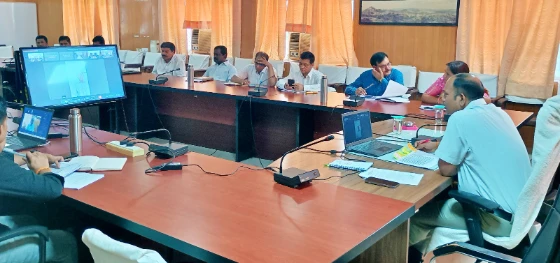 Rajsamand : संपर्क पोर्टल पर लंबित मामलों की समीक्षा, तय समय में निस्तारण के निर्देश 4 WhatsApp Image 2025 09 15 at 1 1