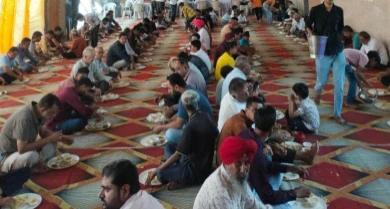 Pali : देवी माता मंदिर में लगाया खीर पूड़ी का भोग, पूज्य भंडारा पूज्य साहिब का आयोजन। 6 WhatsApp Image 2025 09 30 at 7