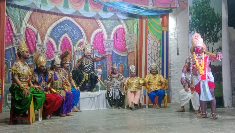 Pali : रामलीला में राम-सीता वियोग देख दर्शकों की आंखें नम 3 WhatsApp Image 2025 10 01 at 3