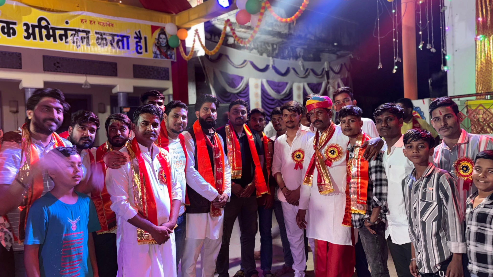 Rajsamand : दिवेर में नवरात्रि गरबा महोत्सव का भव्य समापन, श्रद्धालुओं ने किया माँ चामुंडा को नृत्य समर्पित 3 WhatsApp Image 2025 10 03 at 5 1