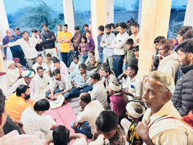 Bhilwara : आत्मनिर्भर भारत’ का संकल्प, आमजन अपनाए स्वदेशी अपनाएं: विधायक उदय लाल भड़ाना 22 WhatsApp Image 2025 10 29 at 4 1