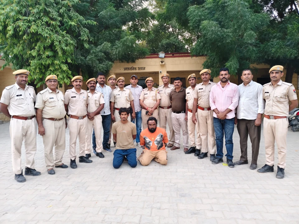 Jaisalmer मोहनगढ़ के दोहरे हत्याकांड के मुख्य सरगना सहित दो आरोपी गिरफ्तार 6 WhatsApp Image 2025 10 30 at 12