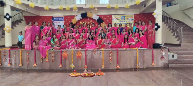 Bhilwara: शीतलगच गच्छ यश गुरूणी प्रोत्साहन महिला मंडल ने स्नेह, हंसी और उमंग के संग मनाया दीपावली स्नेह मिलन 11 WhatsApp Image 2025 10 30 at 4 1