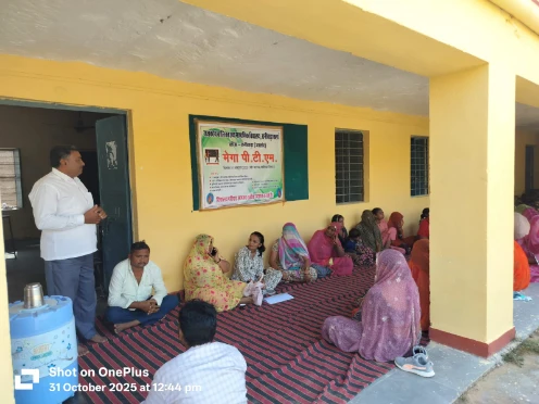 राजकीय बालिका विद्यालय Raniwara कला में शिक्षा सुधार व एकता का संदेश 13 WhatsApp Image 2025 10 31 at 5 2